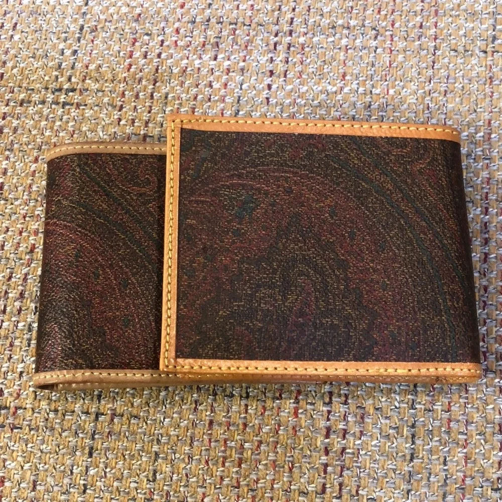ETRO Milano Red Paisley NWOB Coated Canvas Vachetta Bifold Wallet